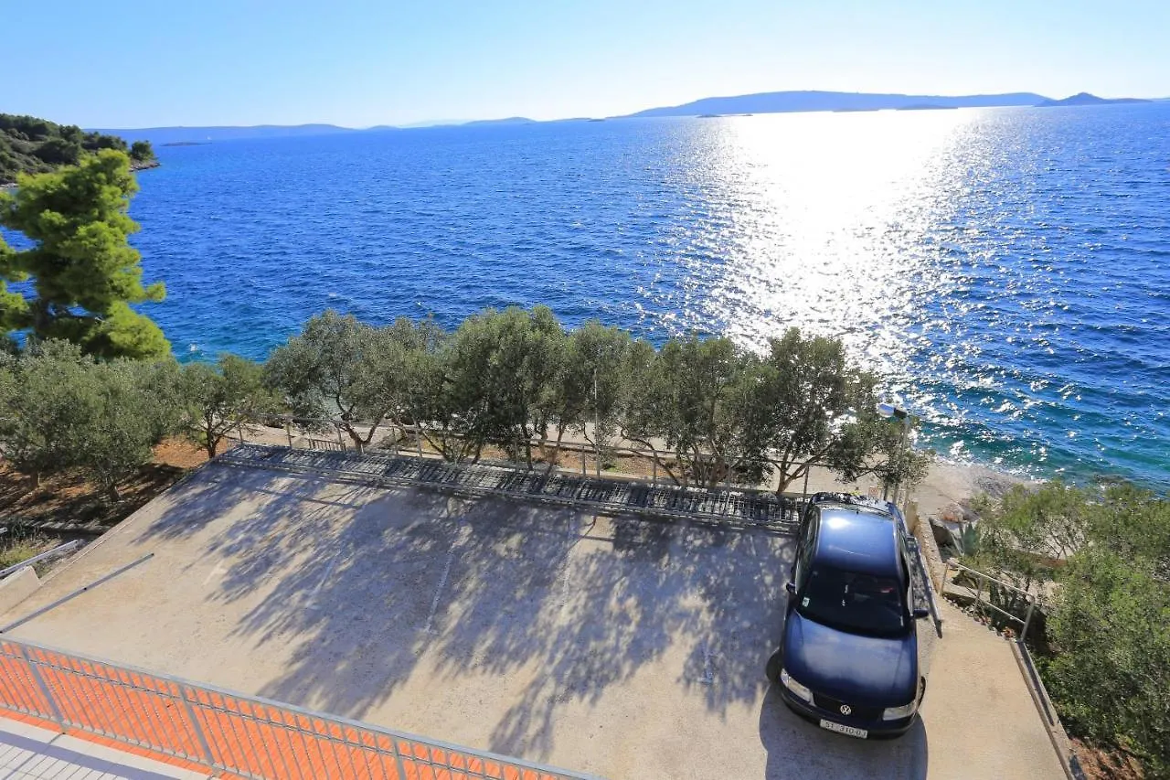 Apartments By The Sea Okrug Donji, Ciovo - 6859 Trogir