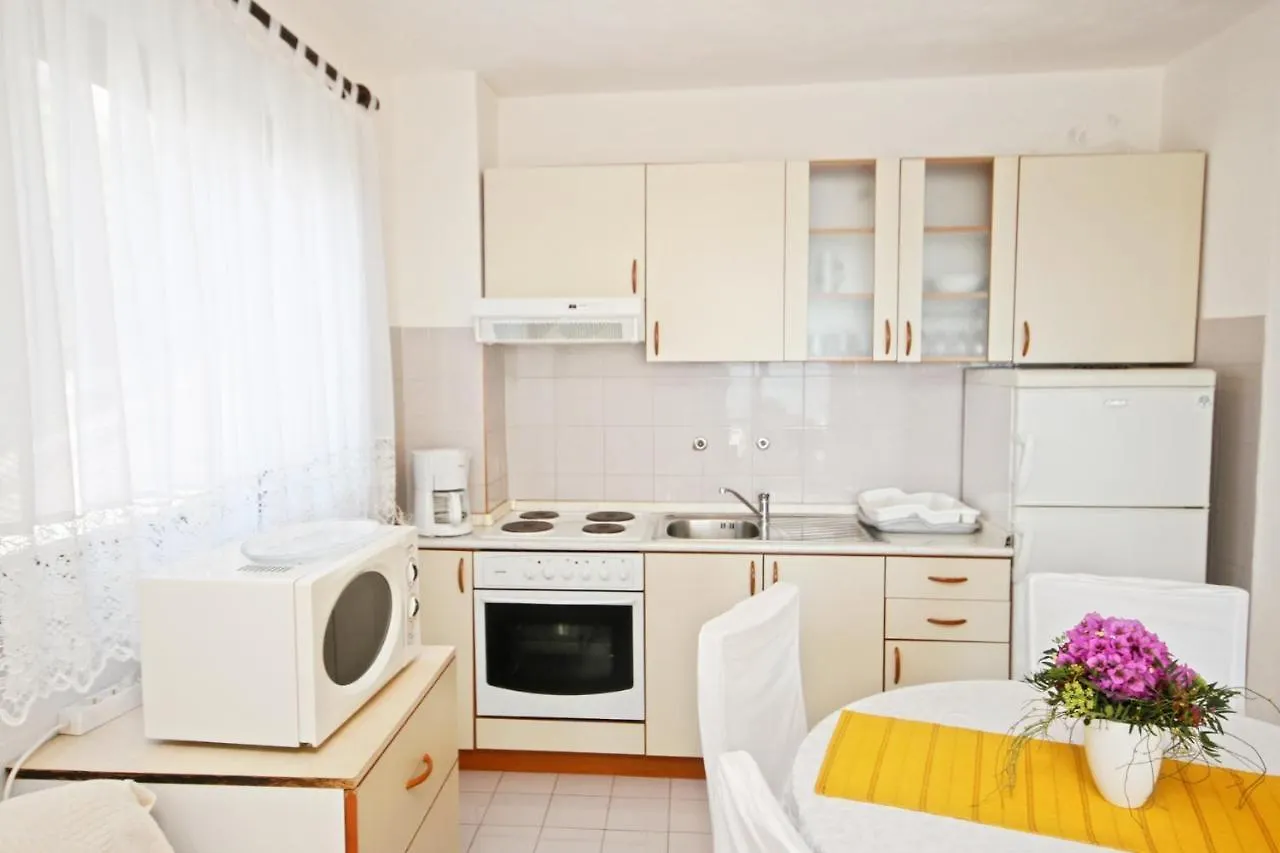 Apartments By The Sea Okrug Donji, Ciovo - 6859 Trogir Hırvatistan