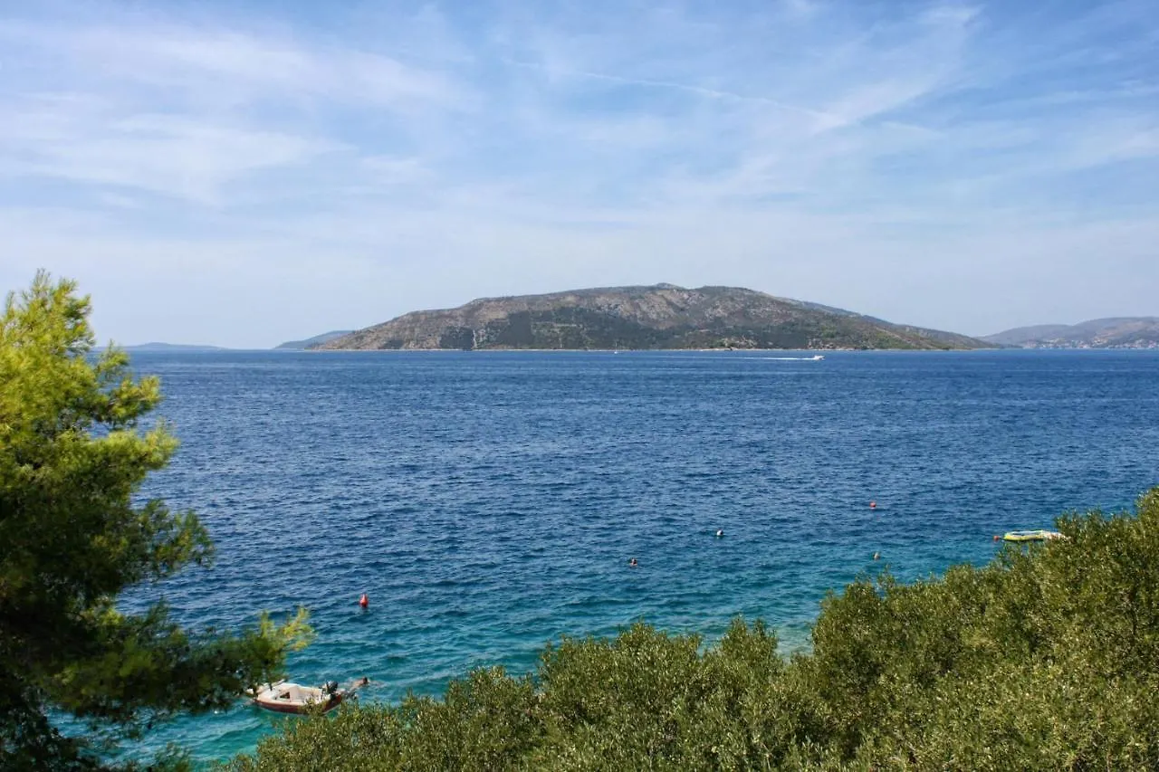 Apartments By The Sea Okrug Donji, Ciovo - 6859 Trogir 0*,  Hırvatistan