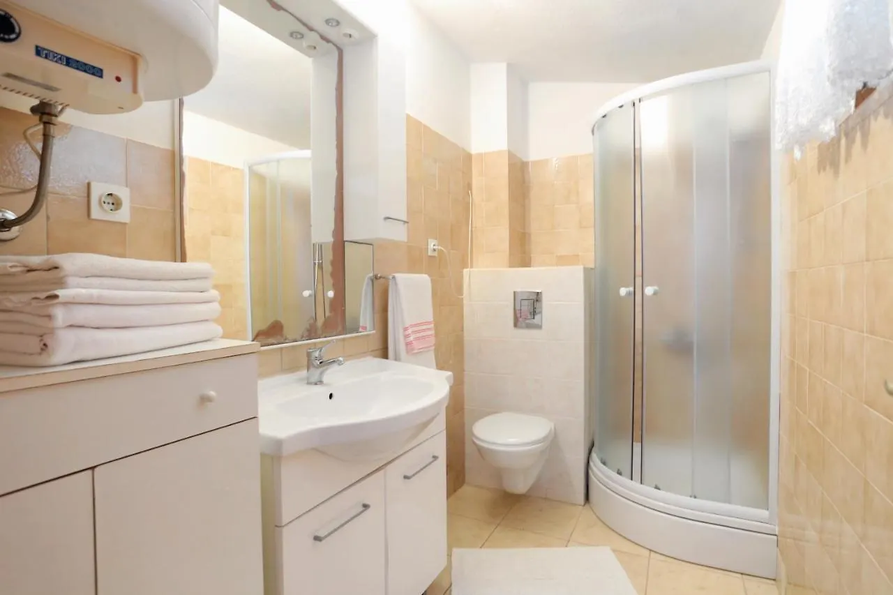 Apartments By The Sea Okrug Donji, Ciovo - 6859 Trogir